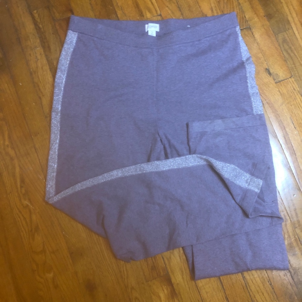 Zenergy cashmere cotton tuxedo pant. Pullon . Chico’s size 2 💐